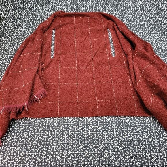 Express Women's One Size Maroon Plaid Poncho Loose Fit Sweater Scarf Vest - Picture 2 of 7